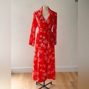 Nordstrom’s “Open Edit” brand Red Floral Long Sleeve Dress w/ Pink flowers